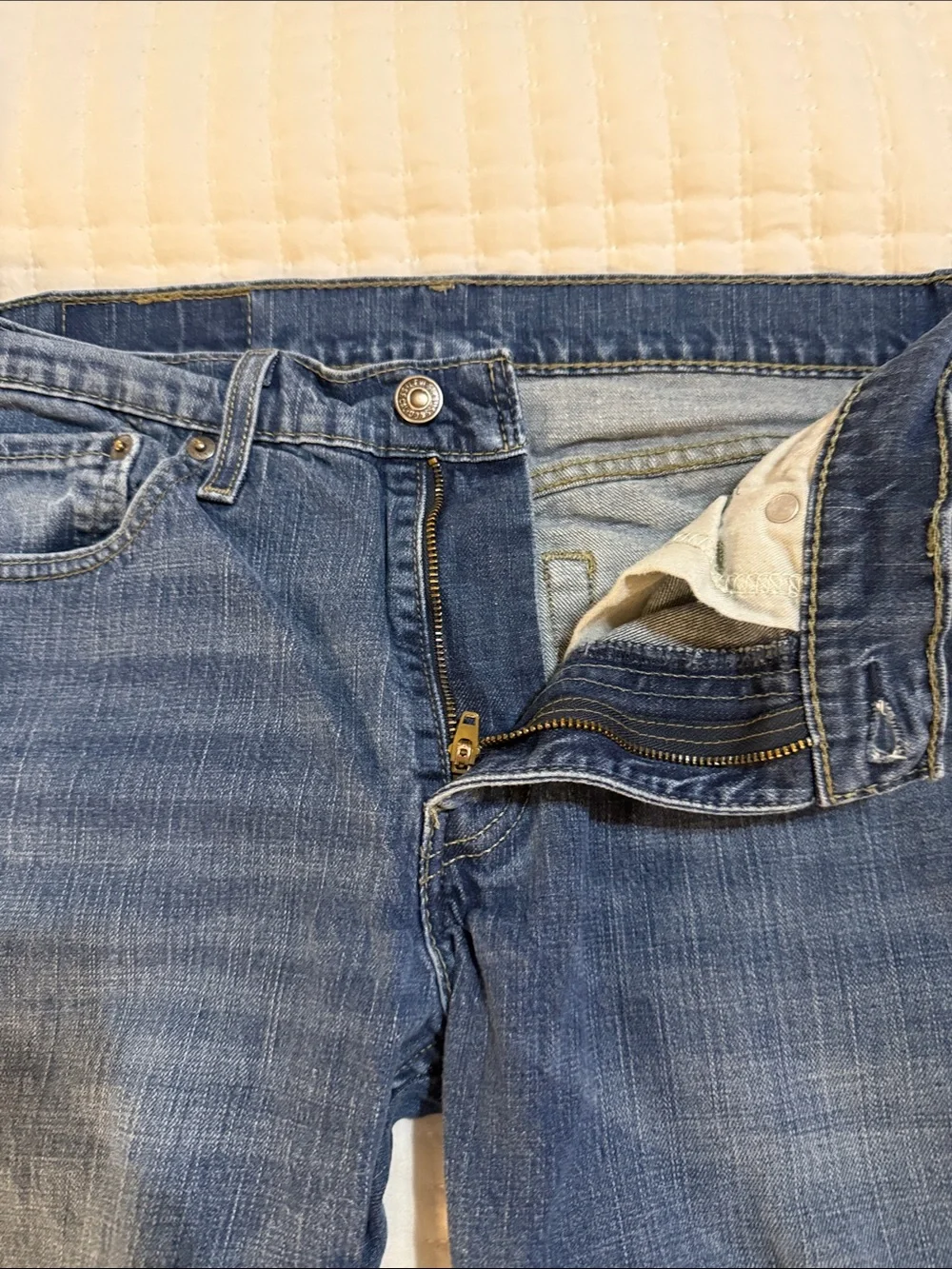 Levi's Men's Classic Straight Blue Denim Jeans 511   32x30
